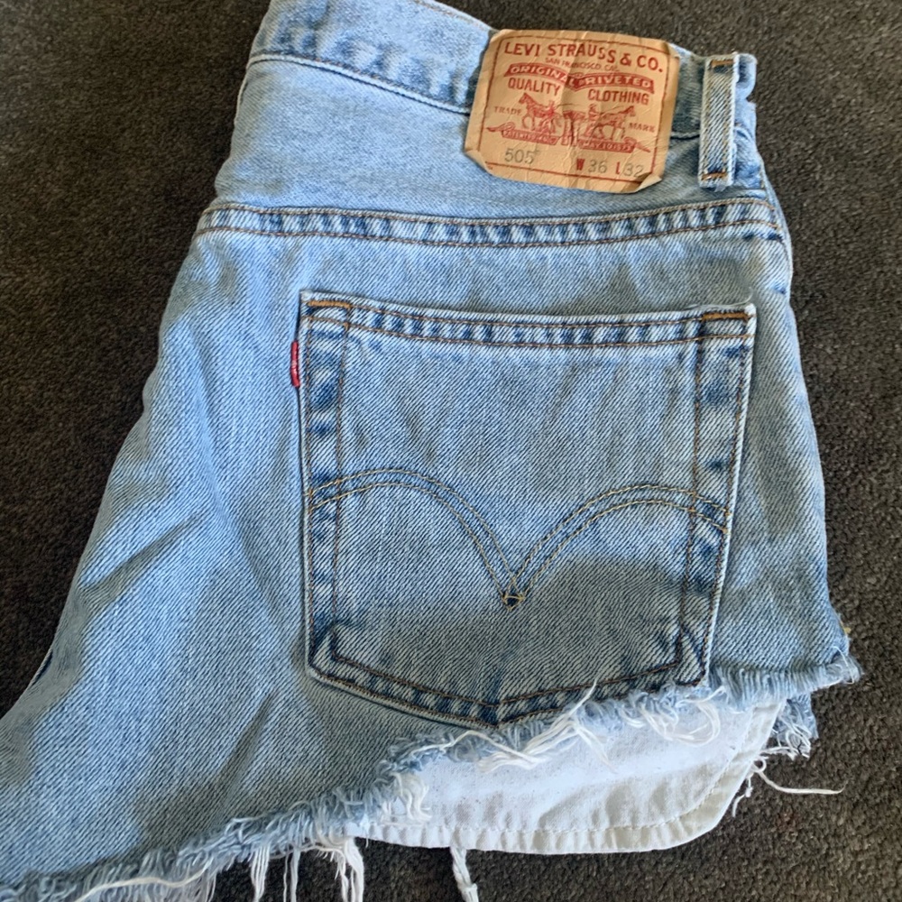 Vintage Levi shortie shorts